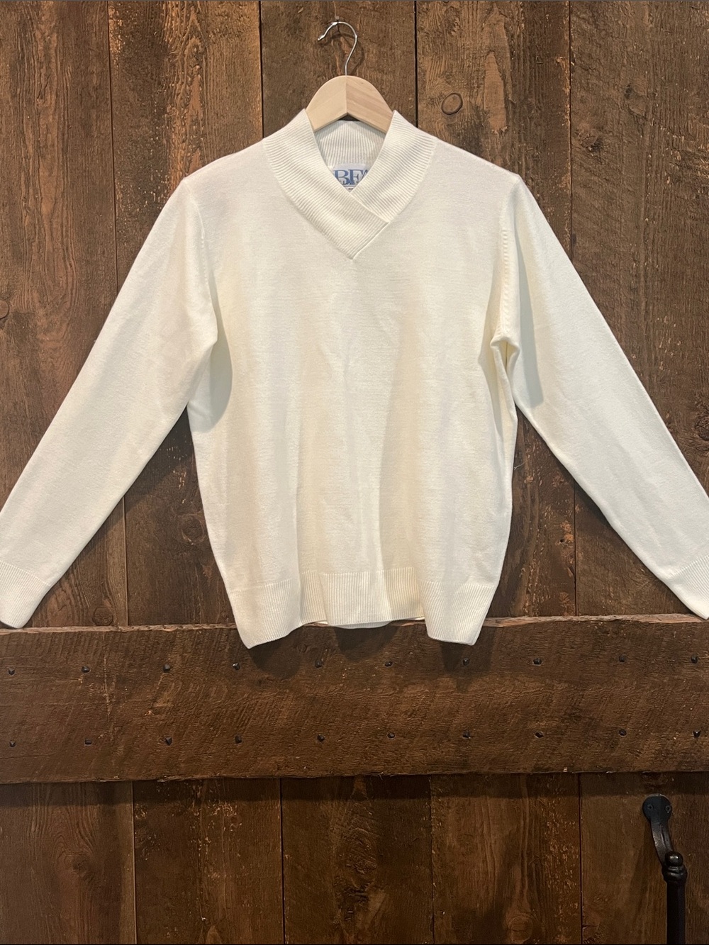 Women's Off-White V-Neck Sweater